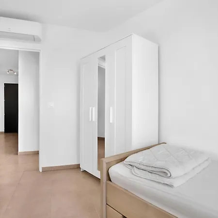 Superbe T3 Vue Mer Avec Piscine Appartement *