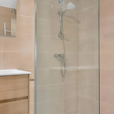 Superbe T3 Vue Mer Avec Piscine *