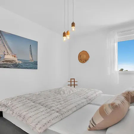 Superbe T3 Vue Mer Avec Piscine * Saint-Raphaël